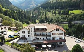 Alpen Family Hotel Someda